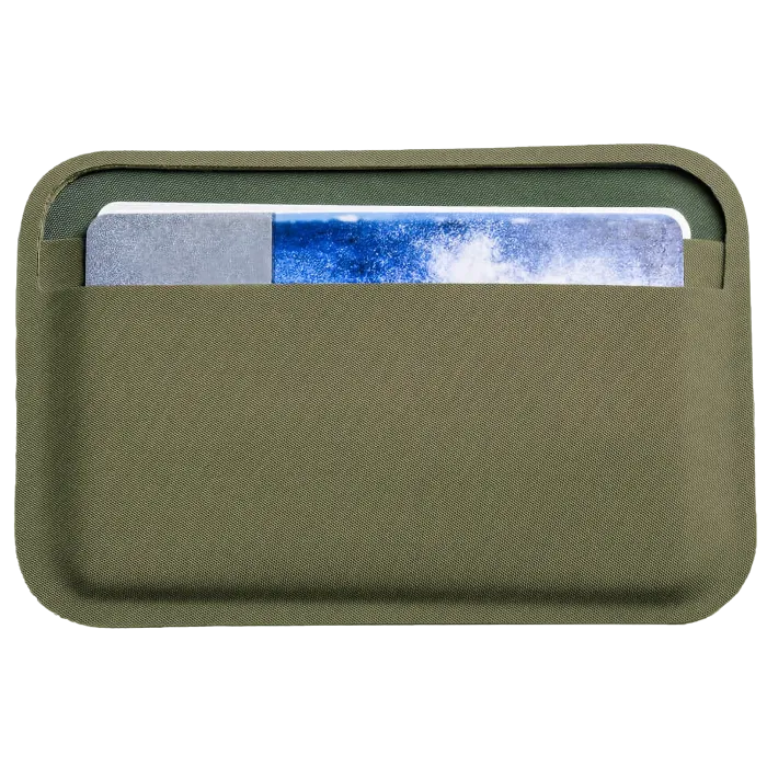 Magpul Daka Essential Wallet OD Green front view with credit card inserted