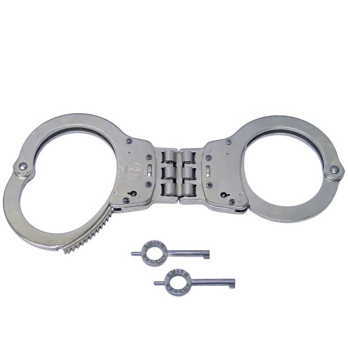 Smith & Wesson 300P Hinged Push Pin Handcuffs